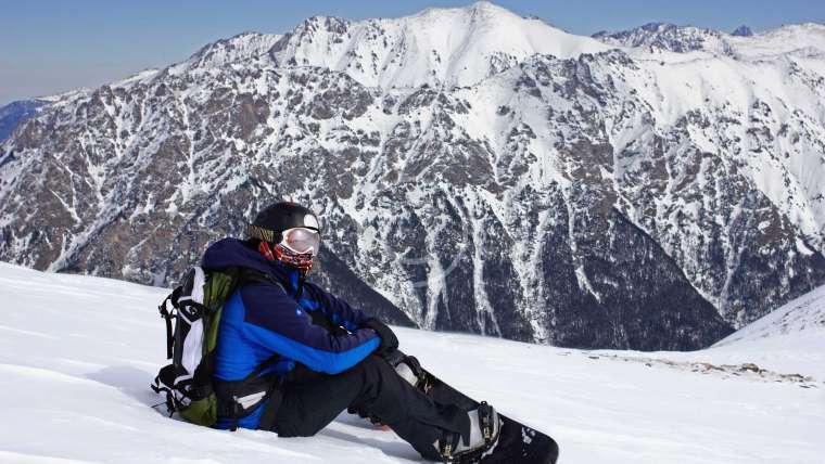 A Few Tricks from Our Skiing Champs